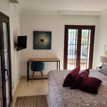 Beach And Golf Resort La Perla Miguel Adults Only 마르베야 외부 사진