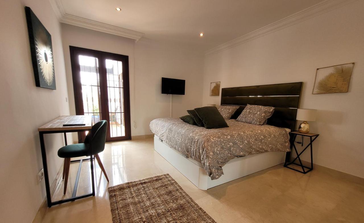 Beach And Golf Resort La Perla Miguel Adults Only 마르베야 외부 사진